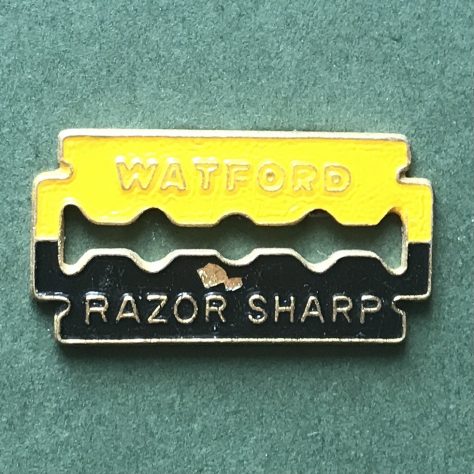 1970s 'Razor Sharp' Yellow/Black Badge